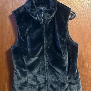 32 Degrees Black Fleece Vest
